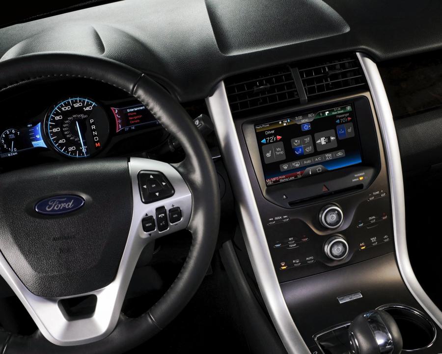 Ford Edge Sport 2011 года  (фото 36 из 65)